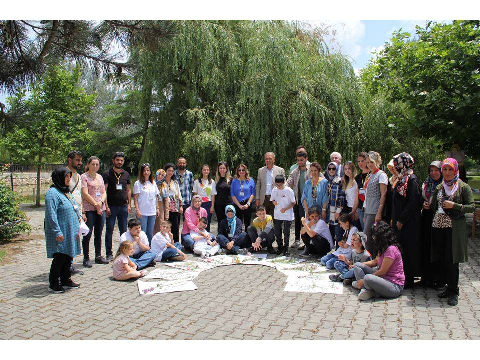 Amasya Üniversitesi’nde Otizmli Öğrenciler ve Annelerine Yönelik Doğa Eğitimi TÜBİTAK Tarafından Üçüncü Kez Desteklendi.