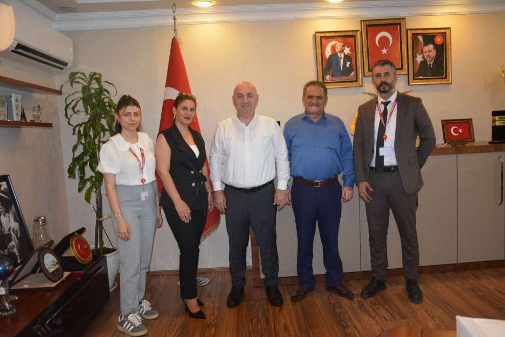 DDC Grup Yönetim Kurulu Başkanvekili Hatice Öztürk, Darıca Belediye Başkanı Muzaffer Bıyıka nezaket ziyareti yaptı.