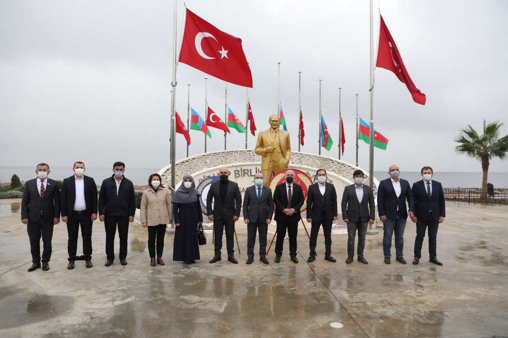 Darıca Atatürk’ü andı