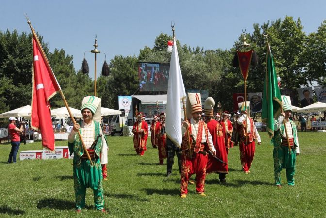 Hünkar Çayırı’nda başpehlivan Recep Kara