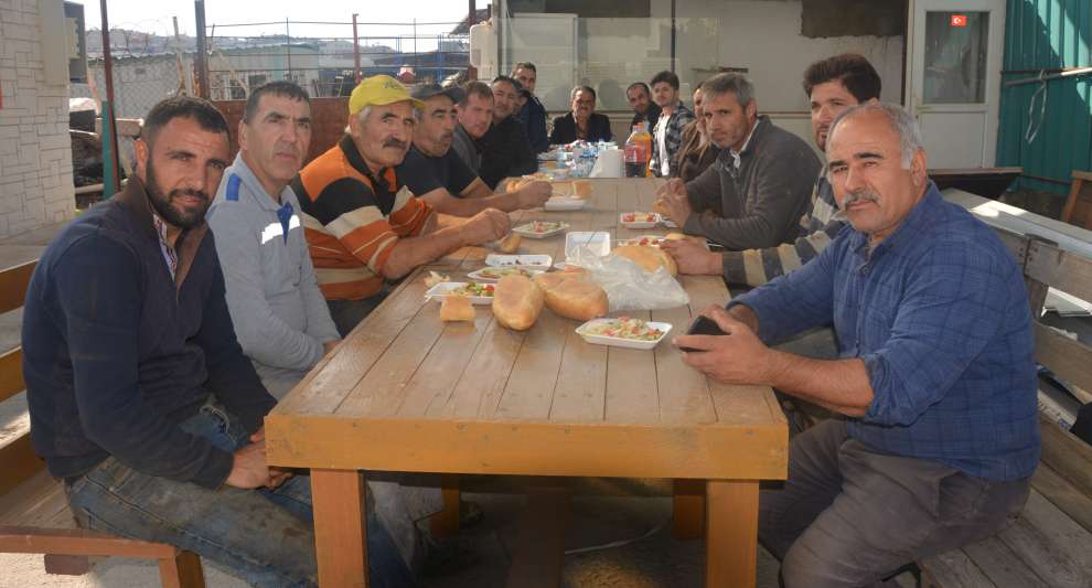 Lidersan Yapı, İnönü Mahallesi'nde kurban keserek yeni projesinin temelini attı.