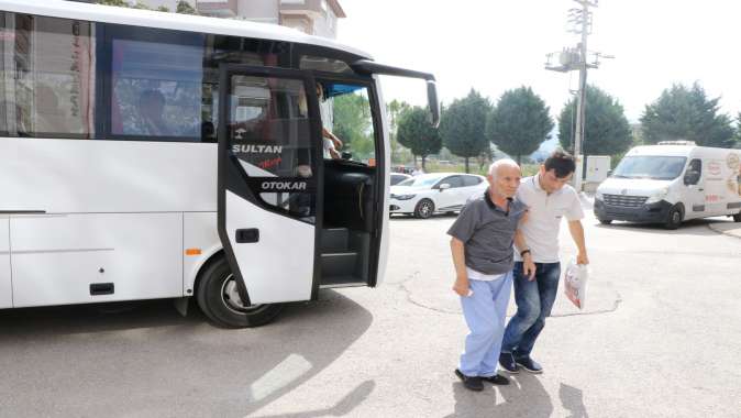 1 yılda 2 bin 104 kanser hastasına ulaşım hizmeti