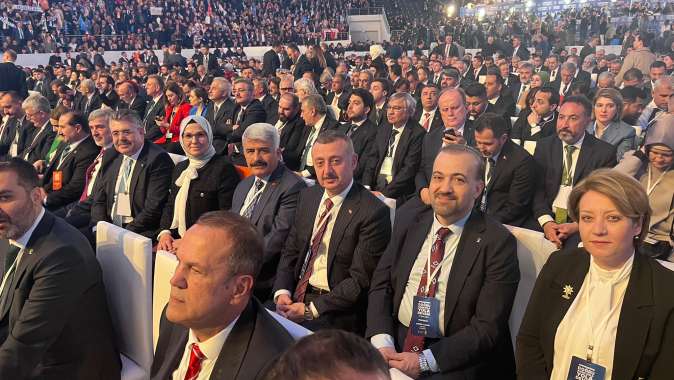 AK Parti Kocaeli tam kadro Ankara’da