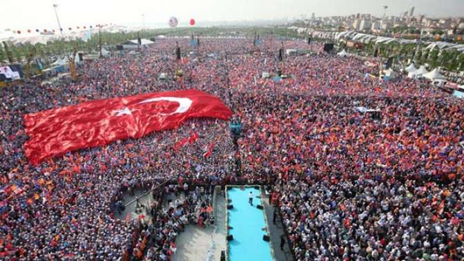 AK Partinin referandum sloganı belli oldu