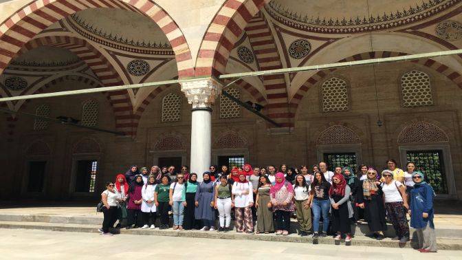 Akademi Lise öğrencileri Bursa ve Edirne’yi ziyaret etti