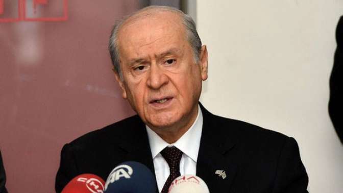 Bahçeli o kitabı piyasaya çıkmadan toplattı!