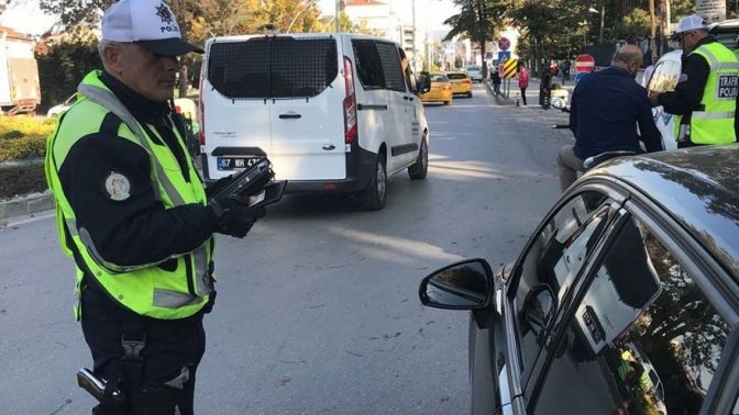 Bakan Soylu: Cam Filmi Yasağına Belirli Bir Standart Geliyor