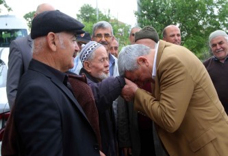 Başkan, "Gençlerimiz kendi toprakları üzerinde müteşebbis olmalıdırlar"