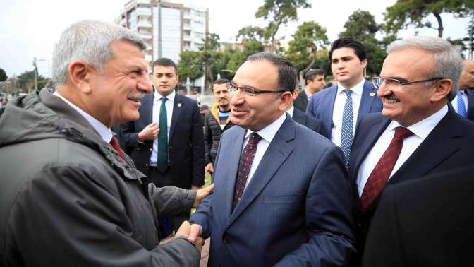 Başkan Karaosmanoğlu, Bozdağ ve Karaloğlu ile hasbihal etti