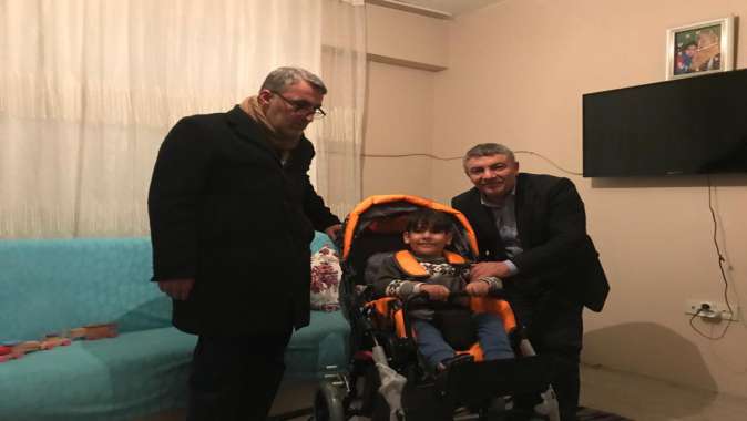 Başkan Şayir’den minik Yusuf’a sevindiren ziyaret