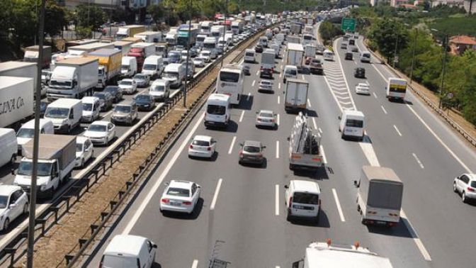 Bayramda yola çıkacaklar dikkat! Uzmanlar uyardı: Temmuz ayı ilk sırada...