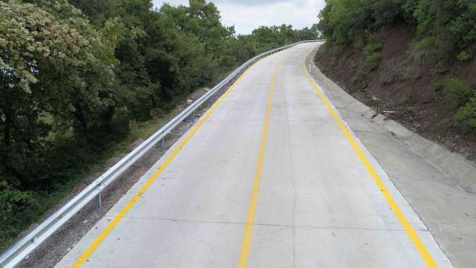 Beton yol ile döviz yurt dışına gitmiyor