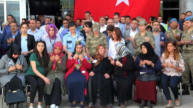 Bingöl şehidi gözyaşlarıyla uğurlandı