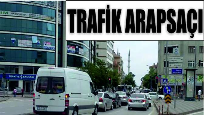 Bu kavşakta trafik arapsaçı!