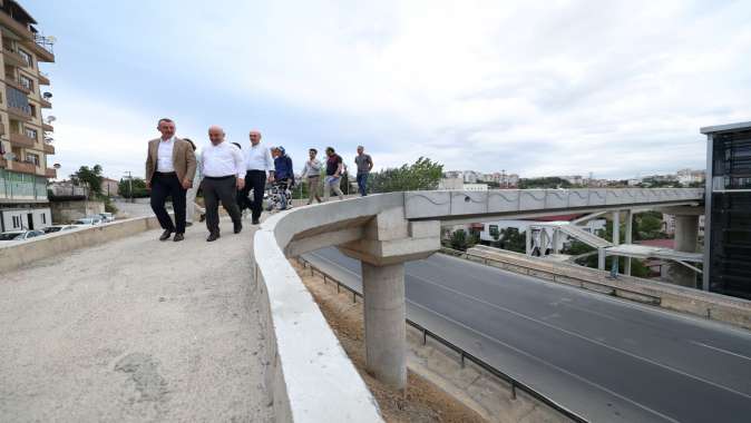 Büyükakın: 4 yılda 14 yeni üst geçit yaptık