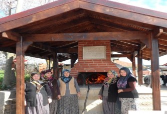 Büyükşehir’den köylere 99 yeni fırın