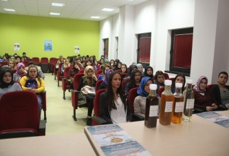 Büyükşehir’den üniversite öğrencilerine atık yağ semineri