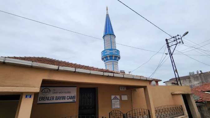 Büyükşehir, Eren Bayırı Camii’nin dayanıksız minaresini yeniledi