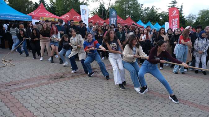 Büyükşehir’in KOÜ’deki ‘Gelin Tanış Olalım’ etkinliği başladı