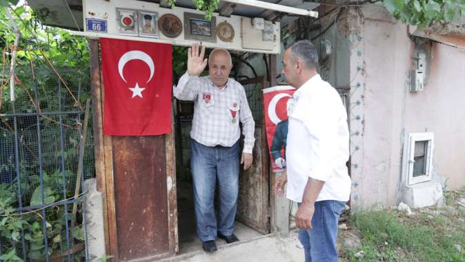 Büyükşehir, Remzi Amca’yı evinden alarak mezarlığa götürdü