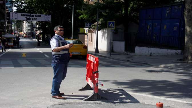 Büyükşehir zabıta ve denetim ekipleri hazır kıta