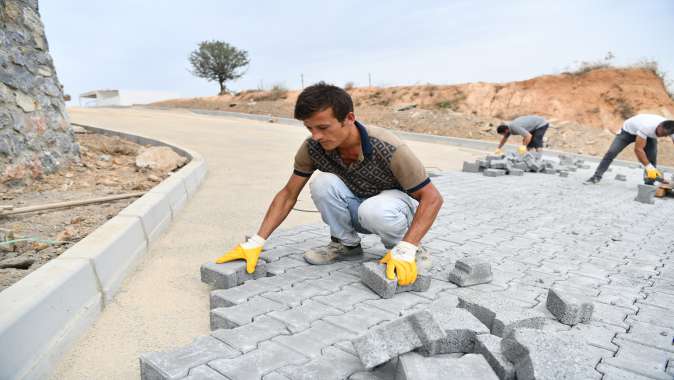 Çayırova’da üstyapı çalışmaları