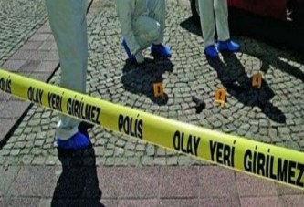 ÇAYIROVA'DA SİLAHLAR KONUŞTU: 1 ÖLÜ