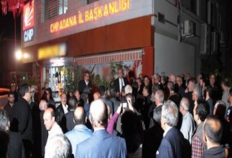 CHP’li belediye başkanı il toplantısını bastı