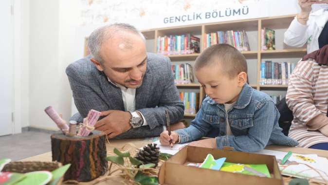 Çiftçi, ‘ilk masal kitabım’ atölyesine katıldı