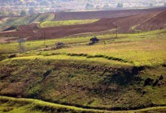 Cizre'de polise alçak saldırı: 1 yaralı