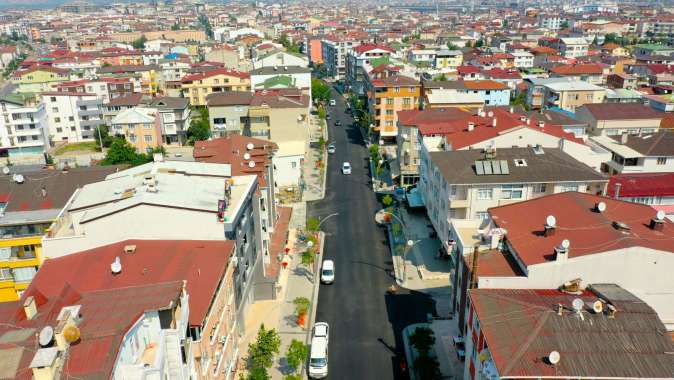 Darıca Aşıroğlu Caddesi’nde son kat asfalt serildi