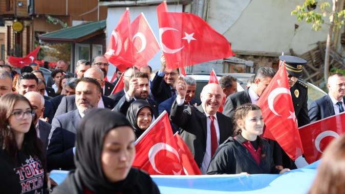 Darıca’da Cumhuriyet’in 101. yılına coşkulu kutlama