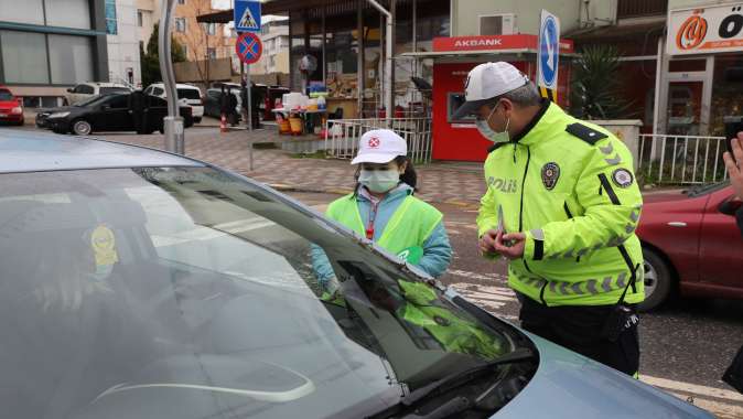 Darıca’da yaya geçitlerinde kırmızı çizgi dönemi