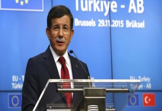 Davutoğlu: Ya DAEŞ ya Türkiye Müslümanlığı