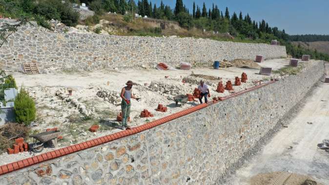 Dilovası Orhangazi Mezarlığı’ndaki çalışmalarda sona doğru