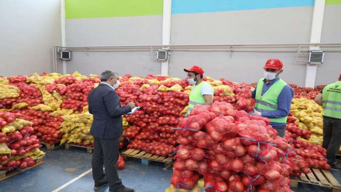 Dilovasında Şimdide Her Haneye Patates Soğan Desteği