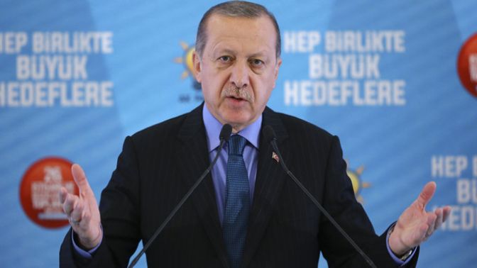 Erdoğan, FETÖcü Kaçaklarla İlgili Müjdeyi Verdi: Girişimlerimiz Netice Vermeye Başladı