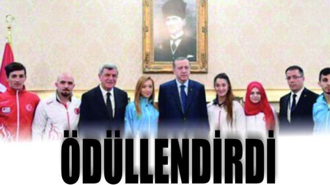 Erdoğan şampiyonları ödüllendirdi