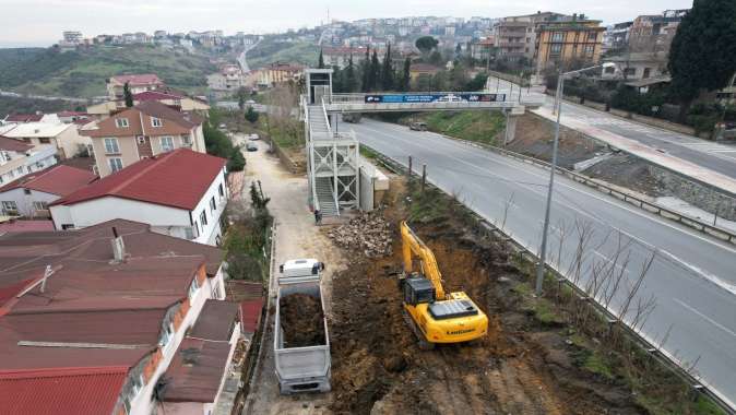 Eskihisar feribot yolu genişletiliyor