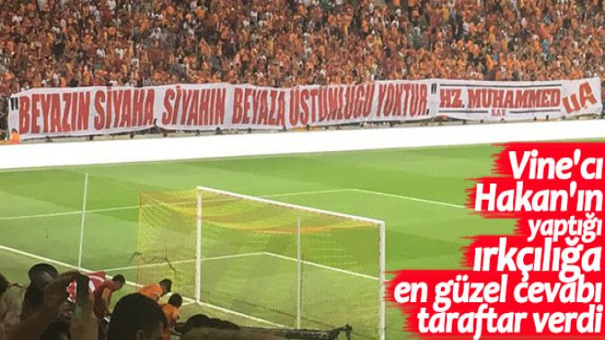 Galatasaray taraftarından Gomise destek