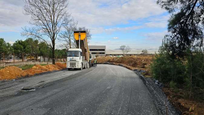 Gebze Millet Bahçesinin çevre yolları yapılıyor