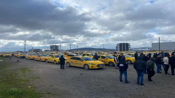 Gebzede taksiler kontak kapattı