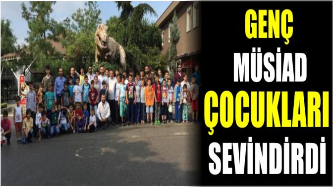 Genç MÜSİAD çocukları sevindirdi