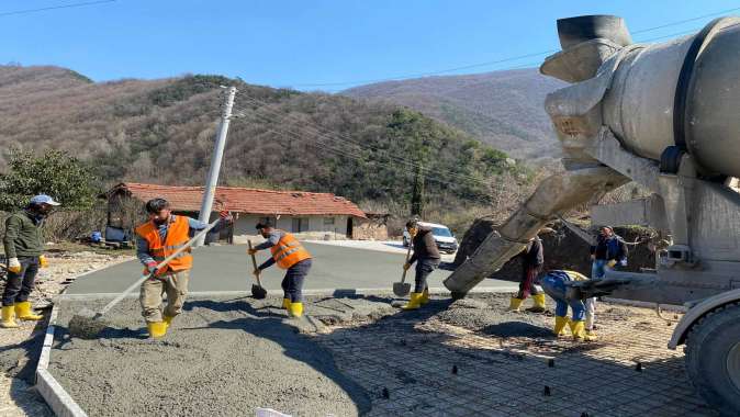 Gölcük, Ulaşlı-Balaban köy yollarına konfor geliyor