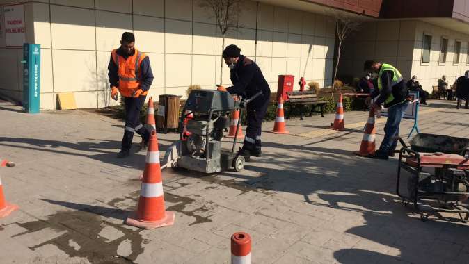 Görme engelliler artık Kocaeli Devlet Hastanesi’ne daha kolay ulaşacak