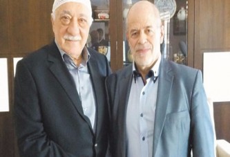 Gülen Rusların elini sıkıp, bakın neler söyledi!