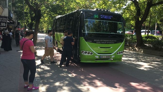 Halk ulaşım zammına tepkili