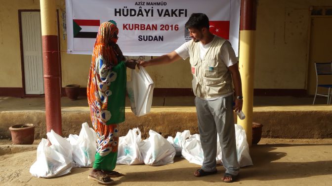 Hüdayi Kurban Gözlemcileri Uzakları Yakın Etmek İçin Yola Çıktı