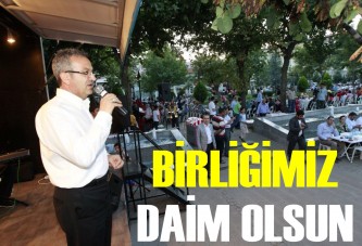 İki mahalleyi buluşturan iftar