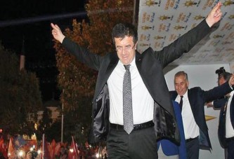 İnadına Zeybekçi